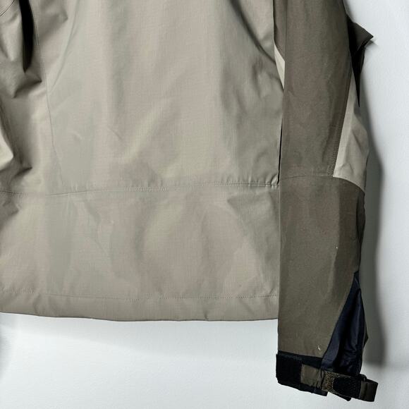 Simms G4 Pro Goretex Fly Fishing Wading Jacket Hooded Dark Green Size Large - Picture 9 of 14